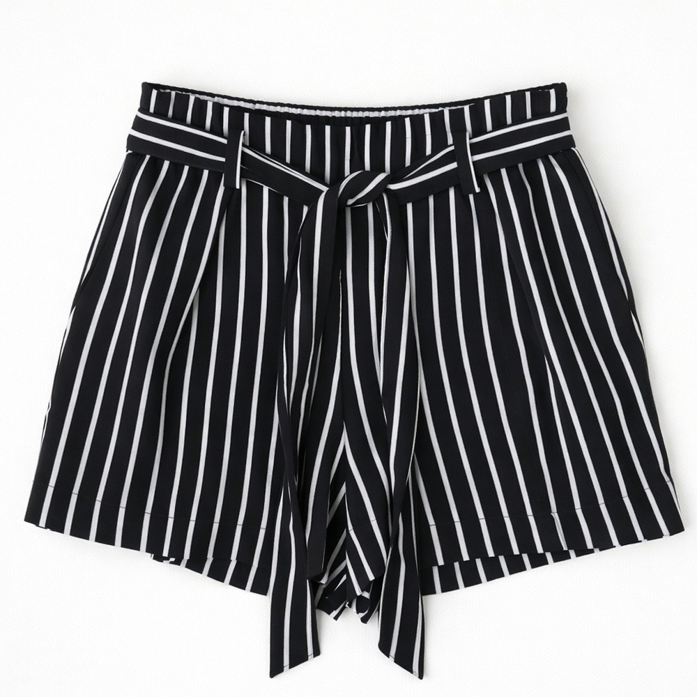 HAVE Black White Striped‎ Shorts Medium Tie Waist Pull On Casual